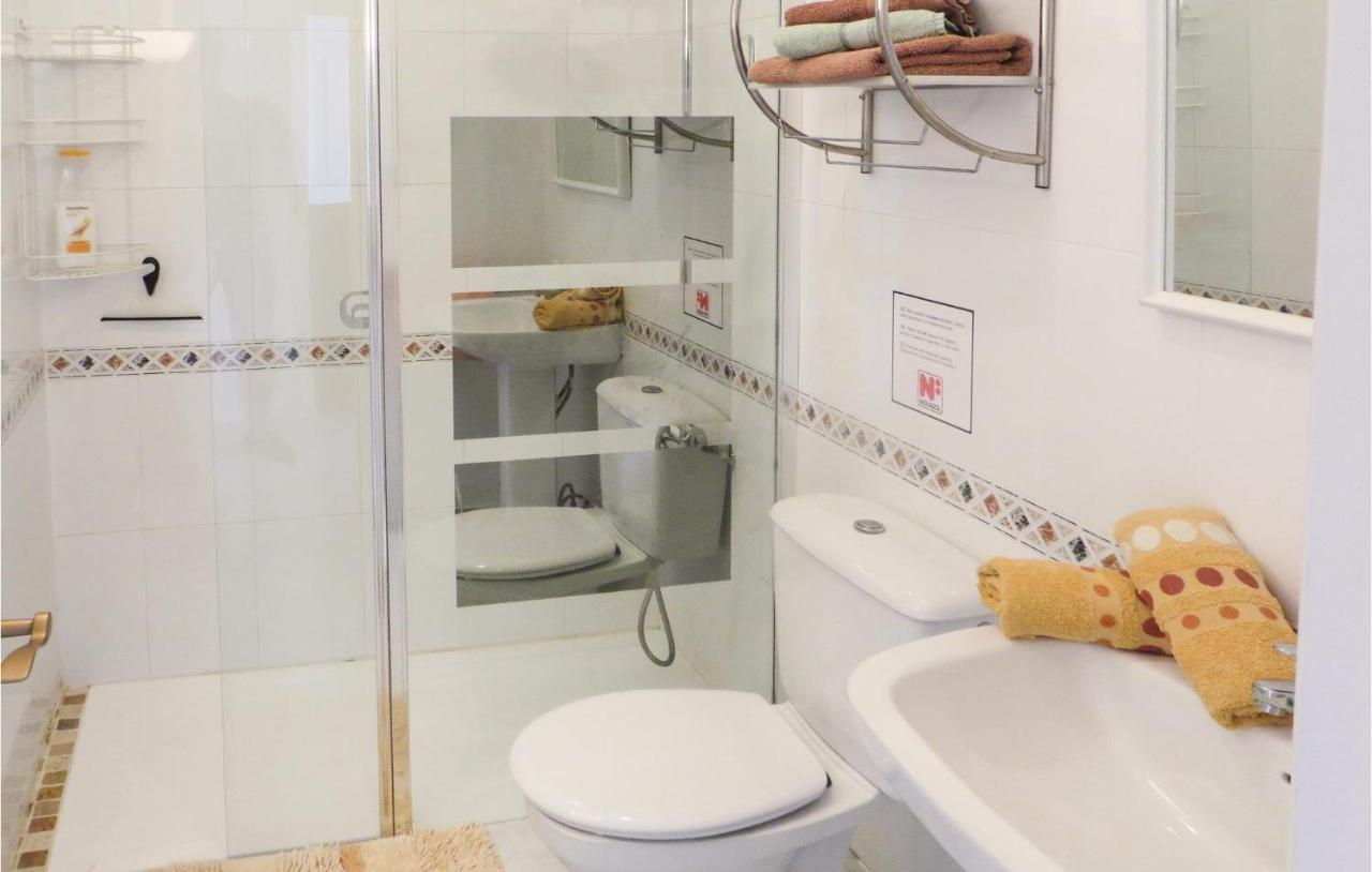 Amazing Apartment In Torrevieja With Kitchen Exteriör bild