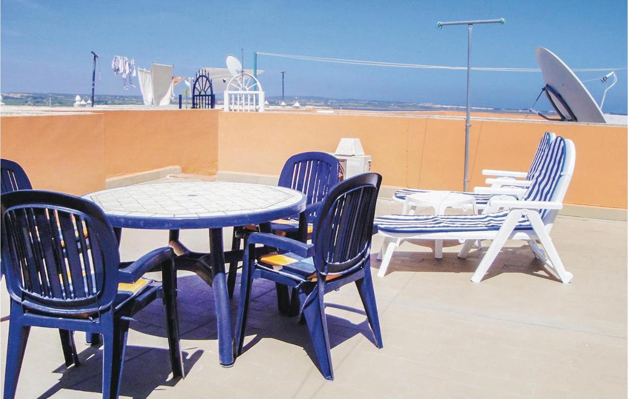 Amazing Apartment In Torrevieja With Kitchen Exteriör bild