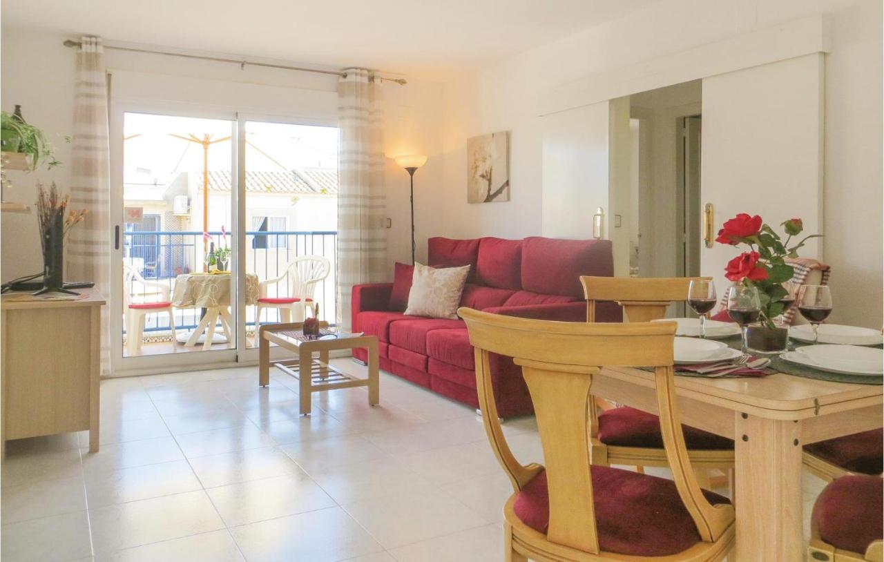 Amazing Apartment In Torrevieja With Kitchen Exteriör bild